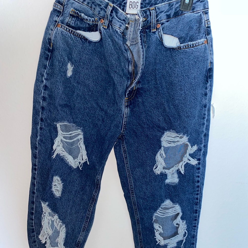 Urban outfitters High waisted ripped mom jeans